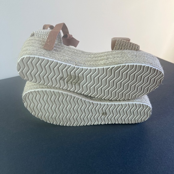 Sandal - Picture 5 of 5